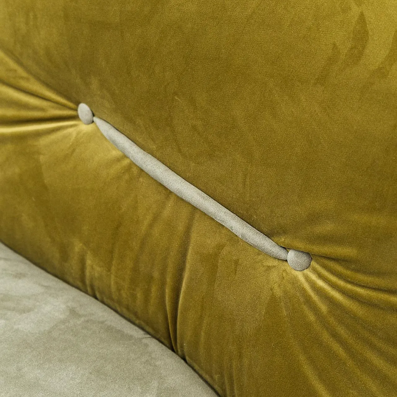 Poltrona Saporiti in pelle e tessuto, anni '70 3