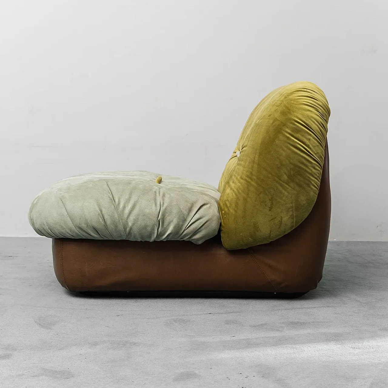 Poltrona Saporiti in pelle e tessuto, anni '70 4