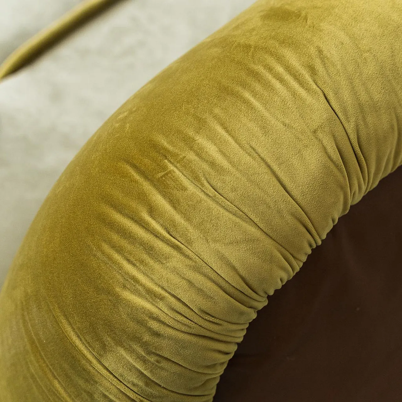 Poltrona Saporiti in pelle e tessuto, anni '70 10