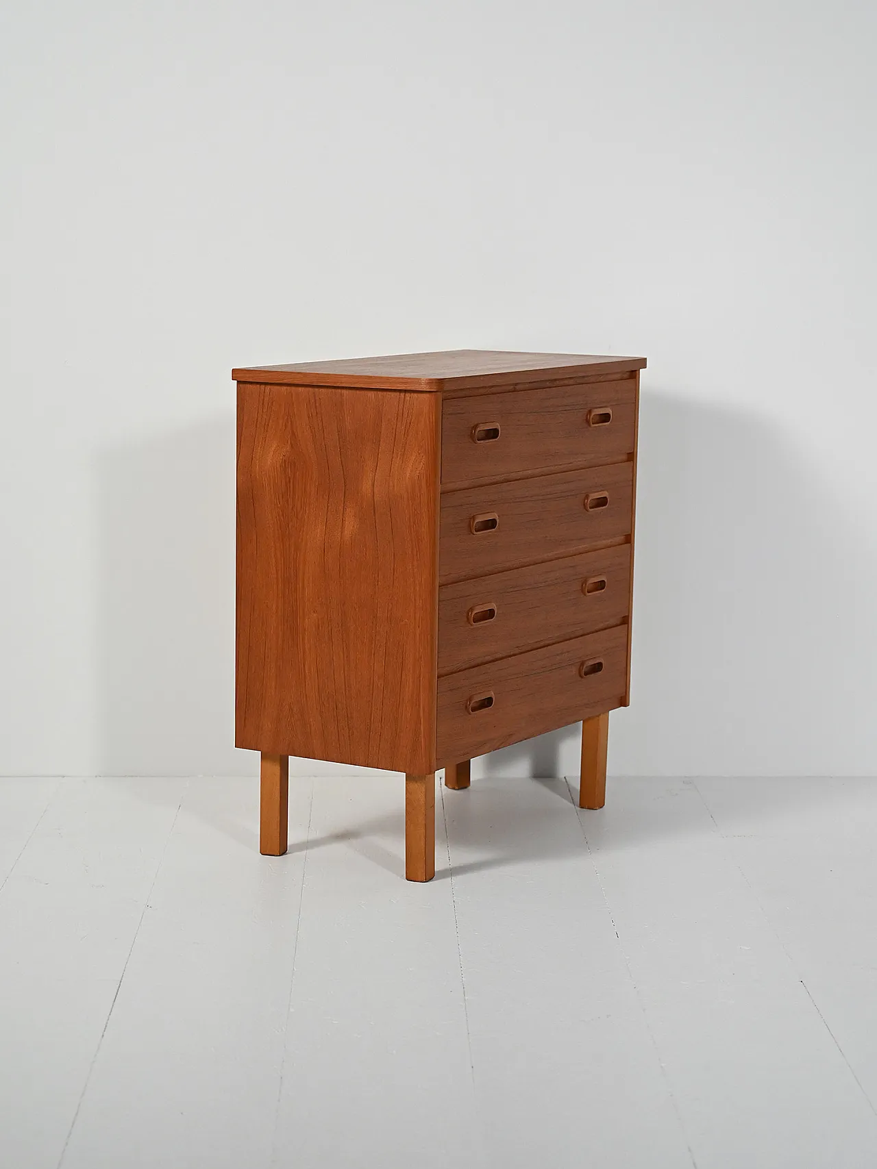 Cassettiera scandinava in teak anni ’60 3