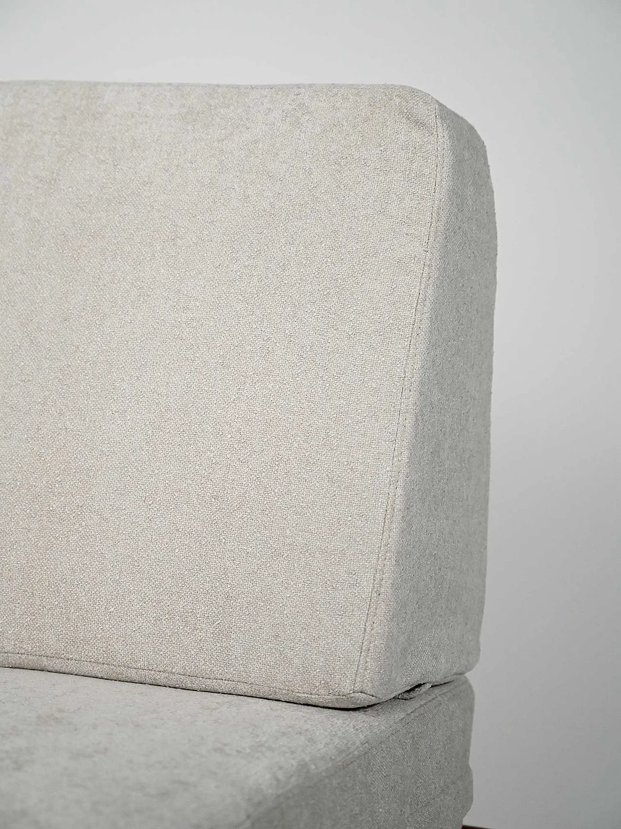 Divanetto “Minerva” di France & Søn 11