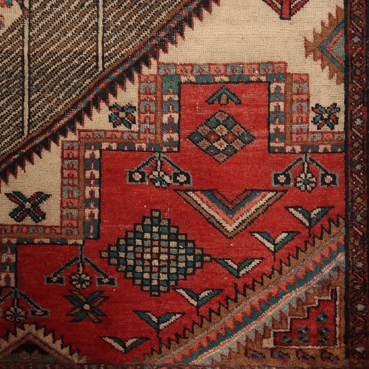 Afshari cotton and wool rug, handcrafted, big knot, 20th century 6