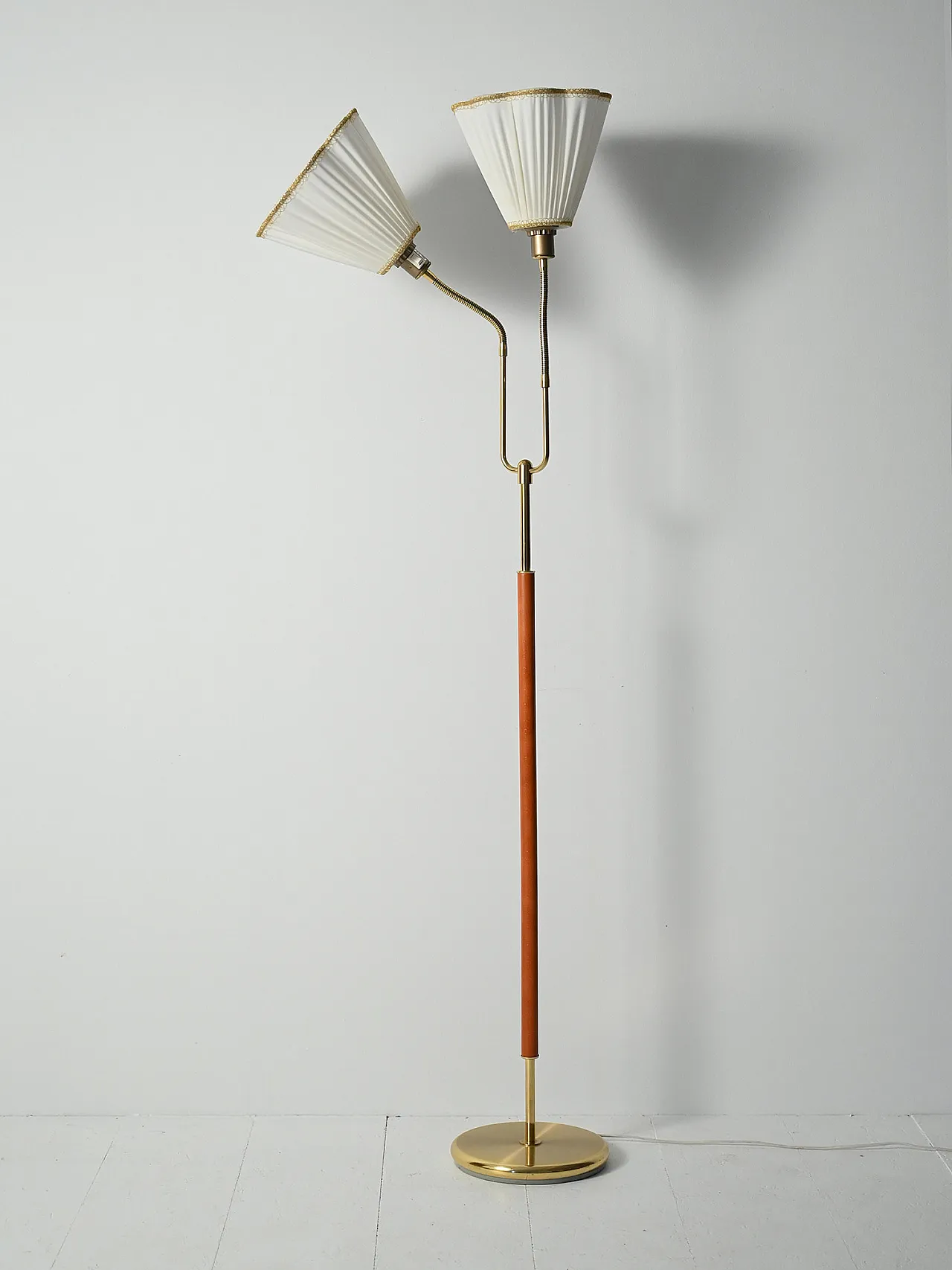 Floor lamp "288" Armathuranverk 3