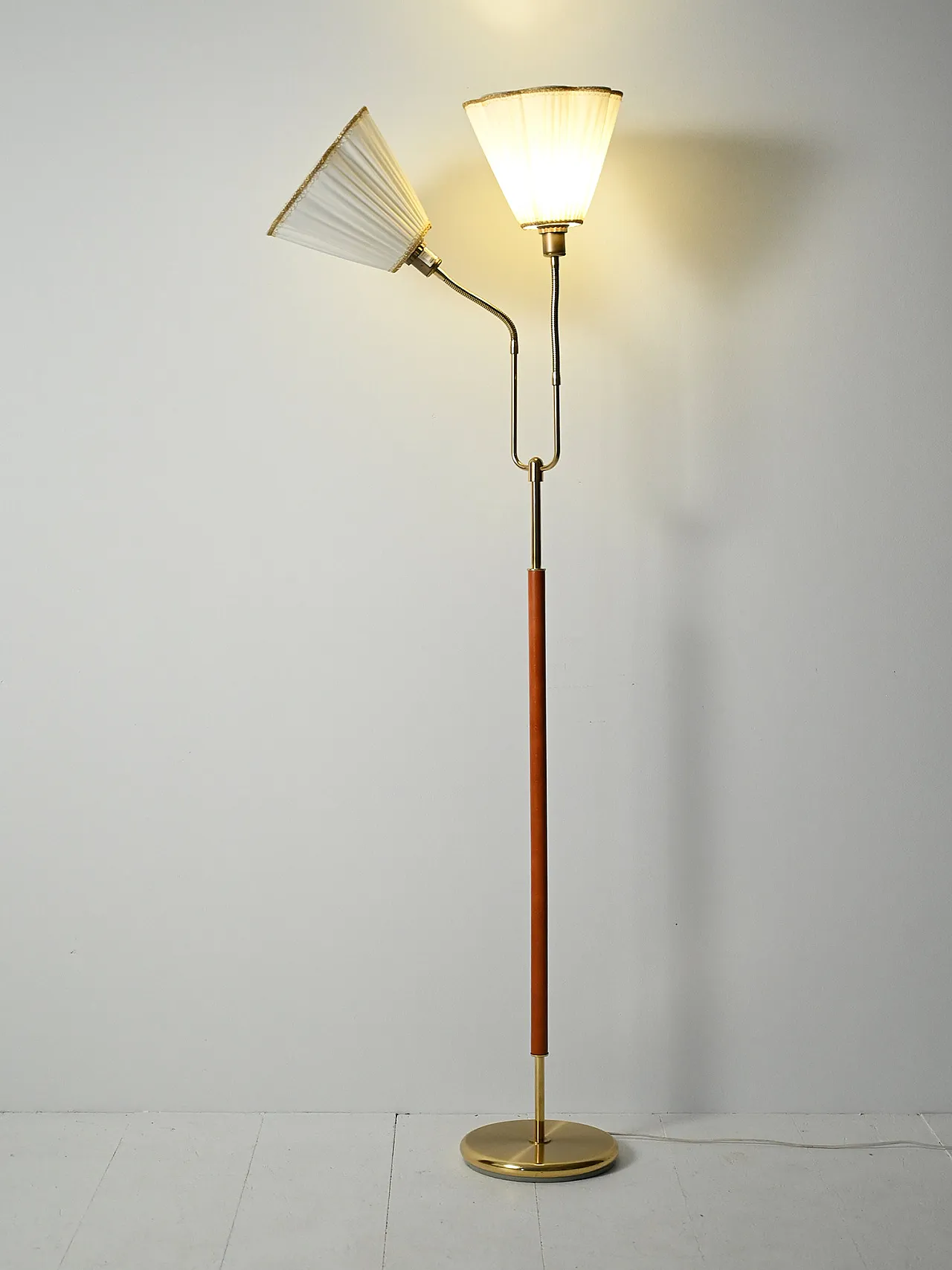 Floor lamp "288" Armathuranverk 4