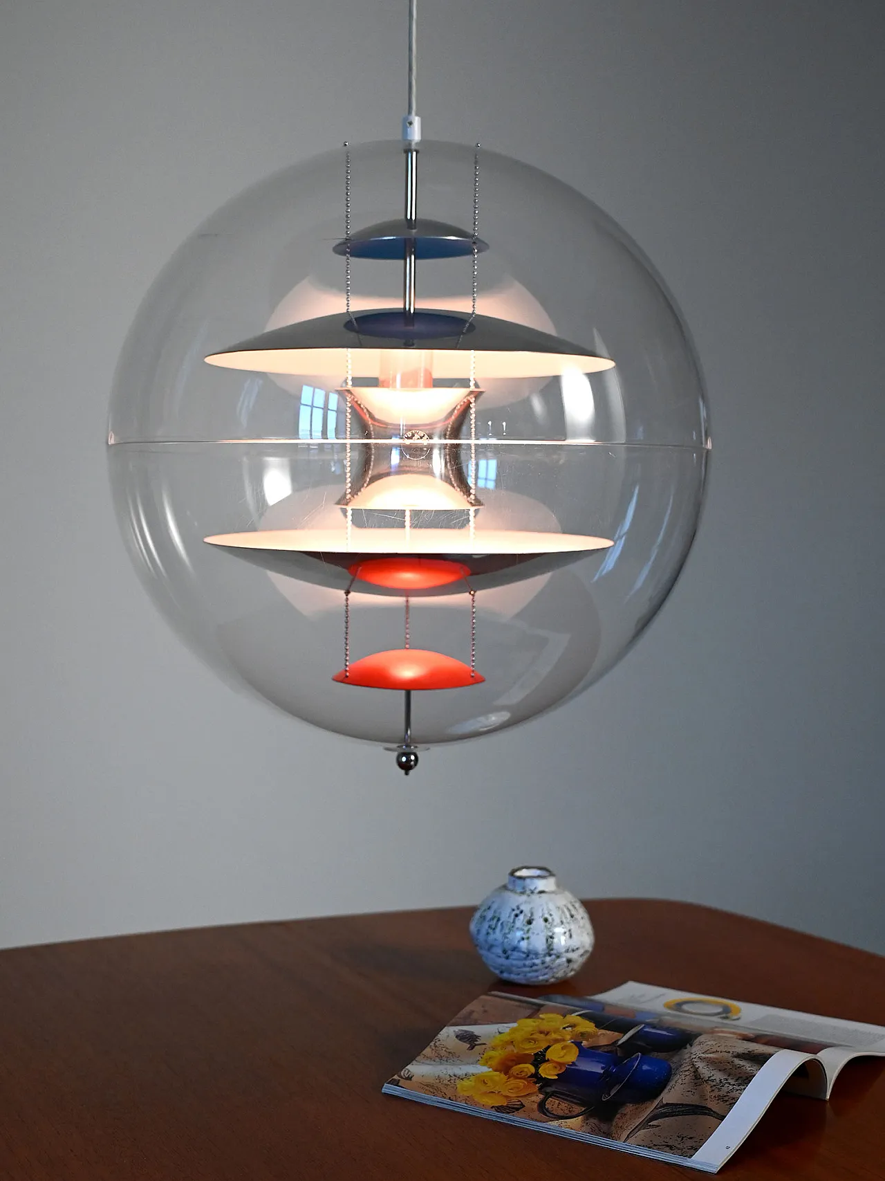 “VP Globe” lamp by Verner Panton for Louis Poulsen, 1970 2