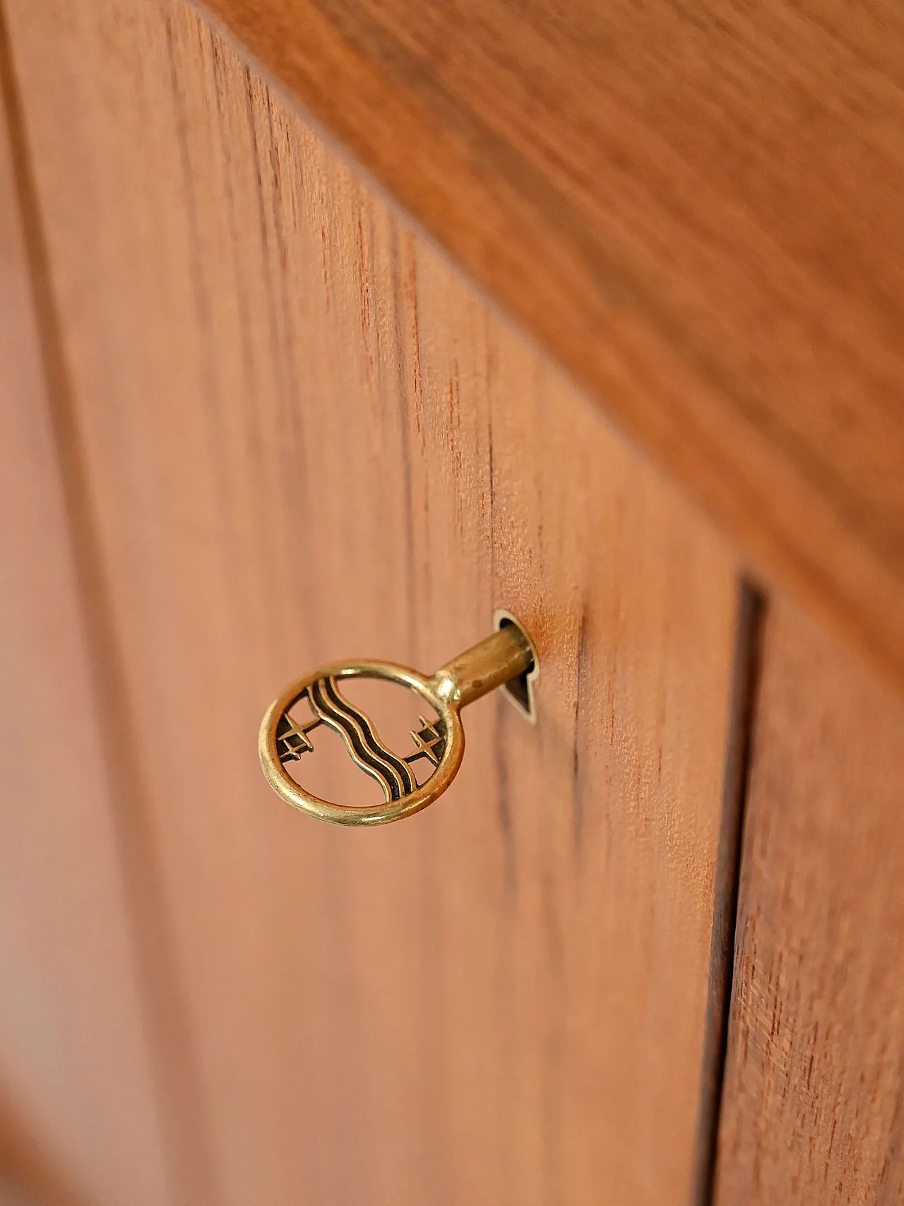 Mobile bar scandinavo in teak, anni ’50 10