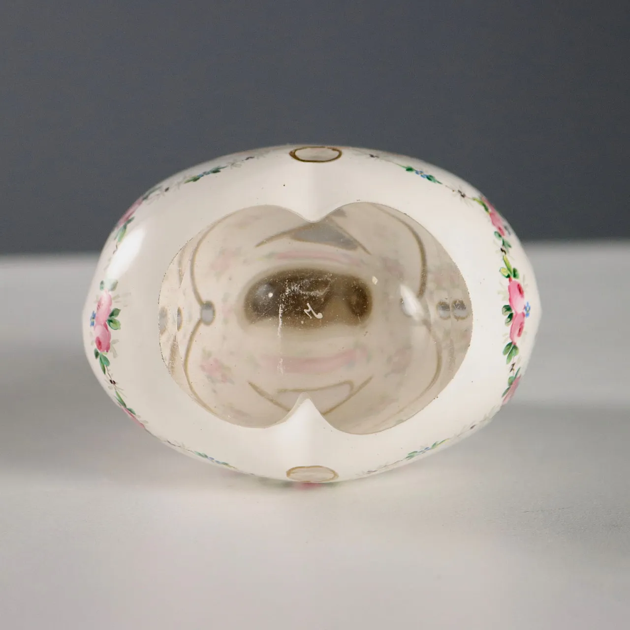 Bottiglia di profumo in vetro molato, '900 8