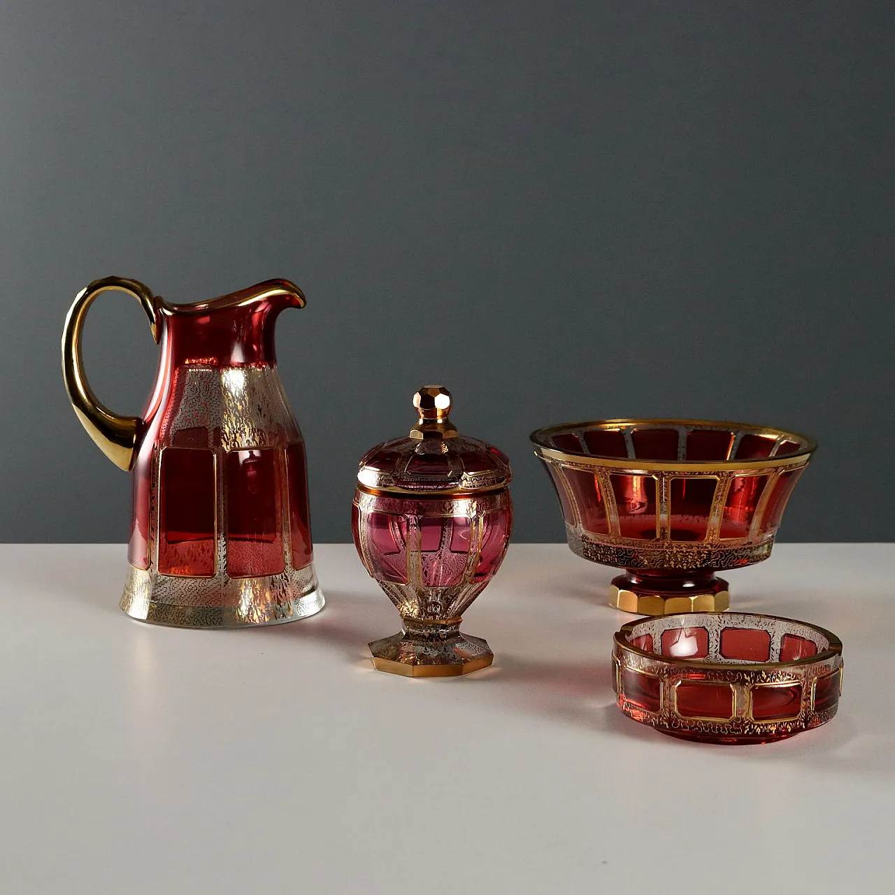 4 Pezzi in cristallo di Boemia, '900 1