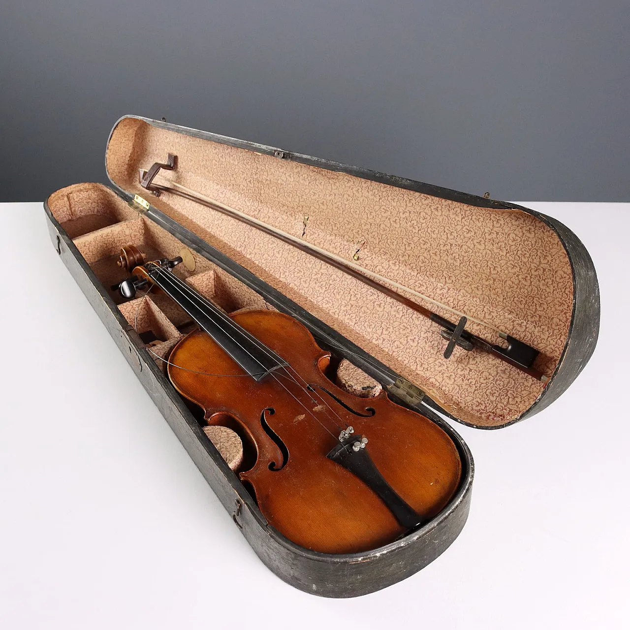 Violin with case by Antonius Stradivarius Cremonensis, 20th century 1