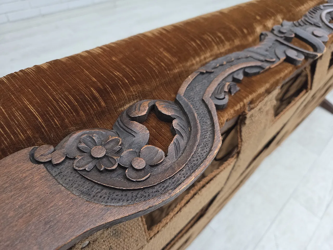 Divano danese a 3 posti in velluto e quercia, anni '40 18