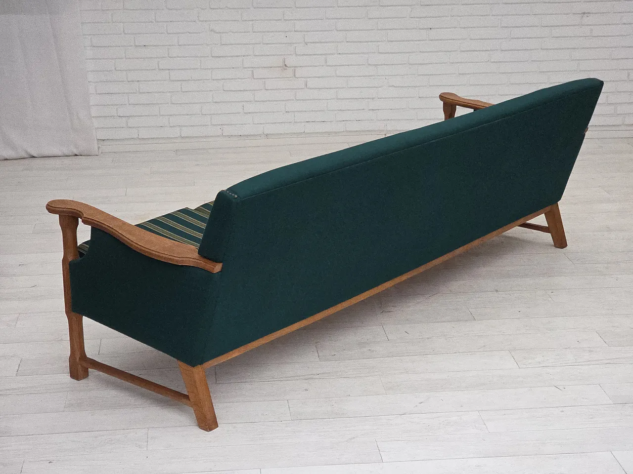 Divano danese a 4 posti in lana e rovere massiccio, anni '70 9