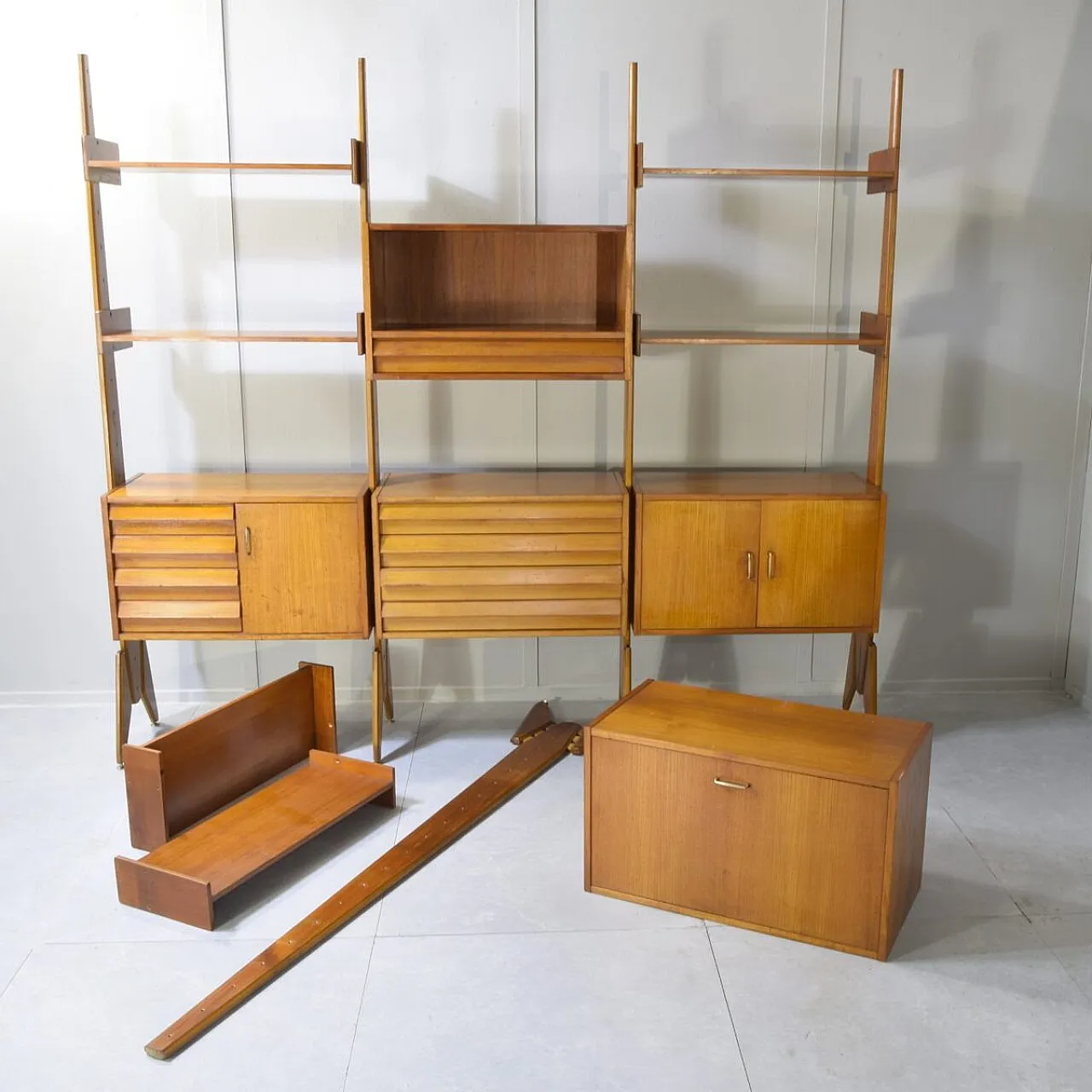 Teak bookcase, 1960s 5