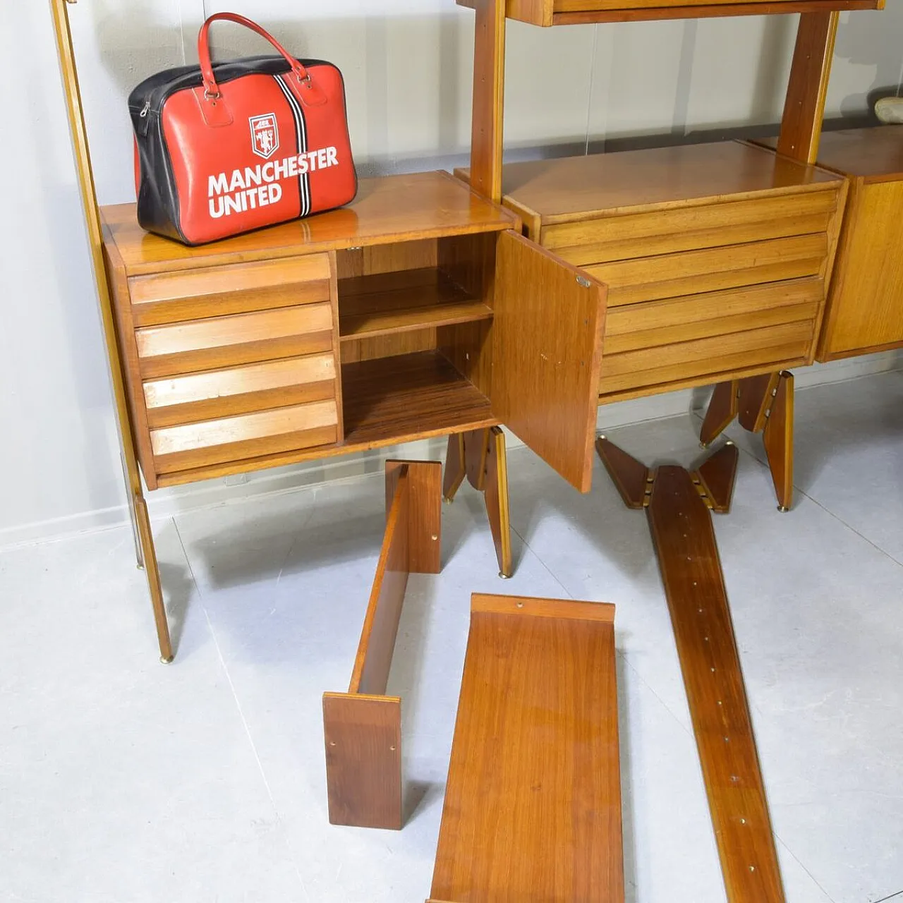 Teak bookcase, 1960s 9