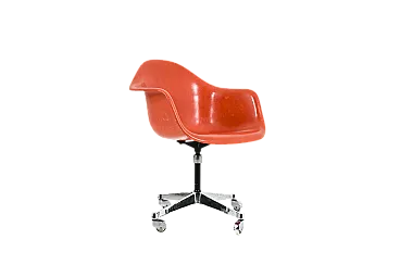 Poltrona di Charles e Ray Eames per Herman Miller, anni '70