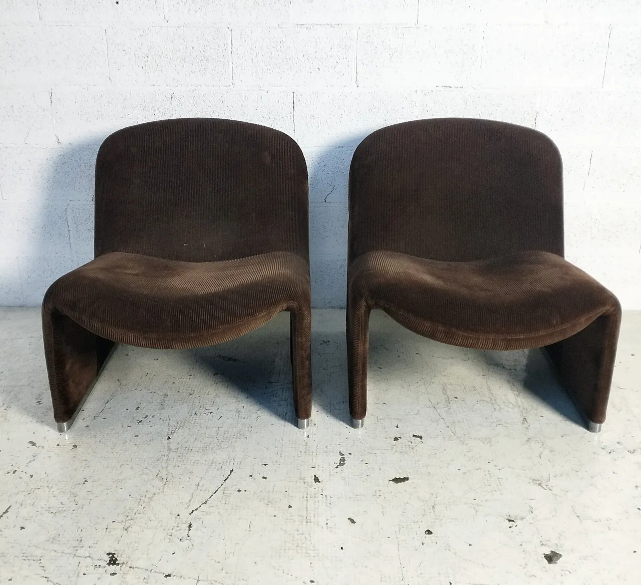 Pair of brown velvet Alky chairs by G.Piretti for A.Castelli, 70s 7