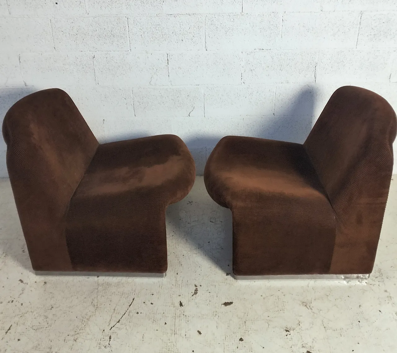 Pair of brown velvet Alky chairs by G.Piretti for A.Castelli, 70s 11