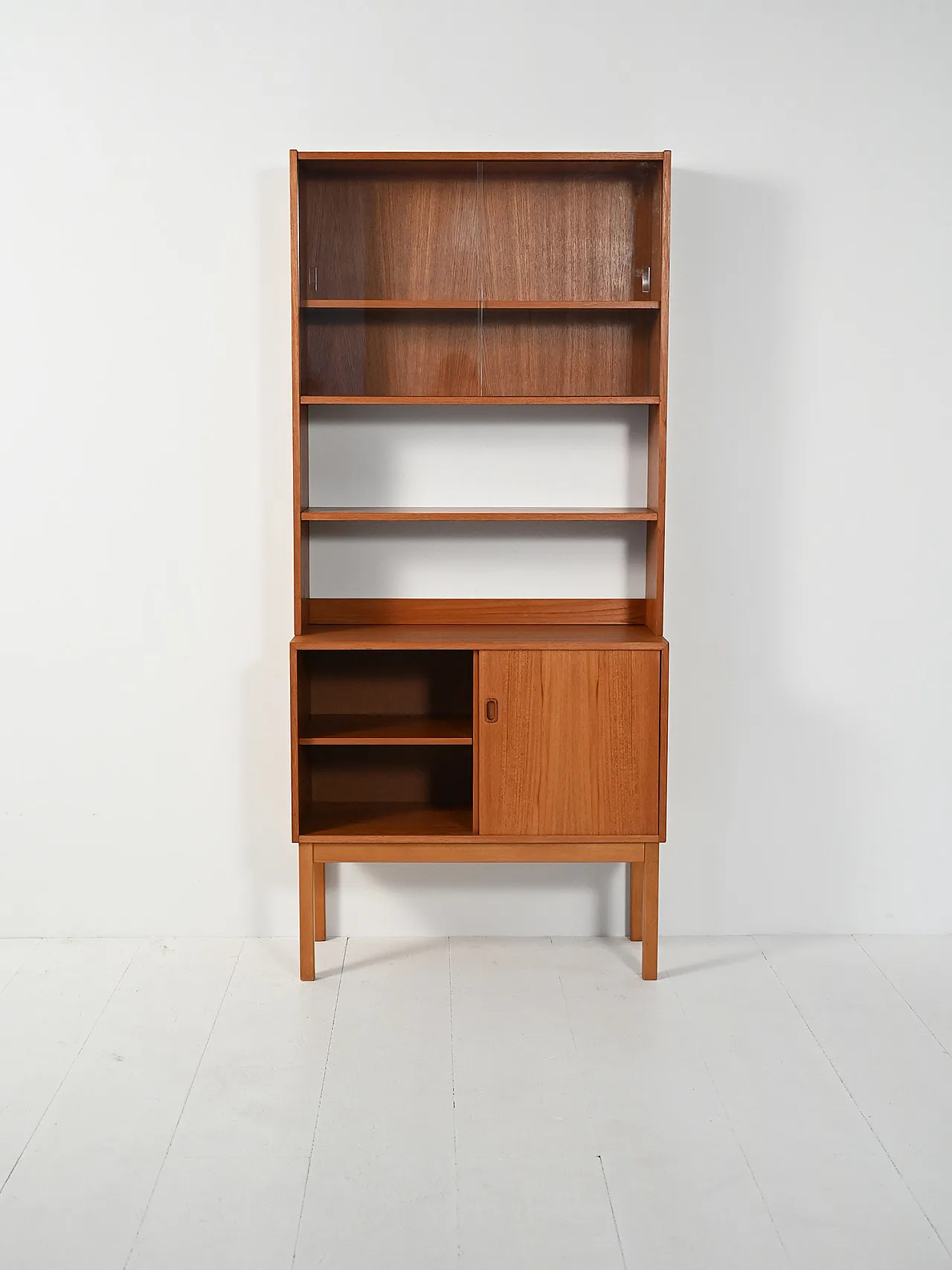 Libreria scandinava in teak con vetrina 3