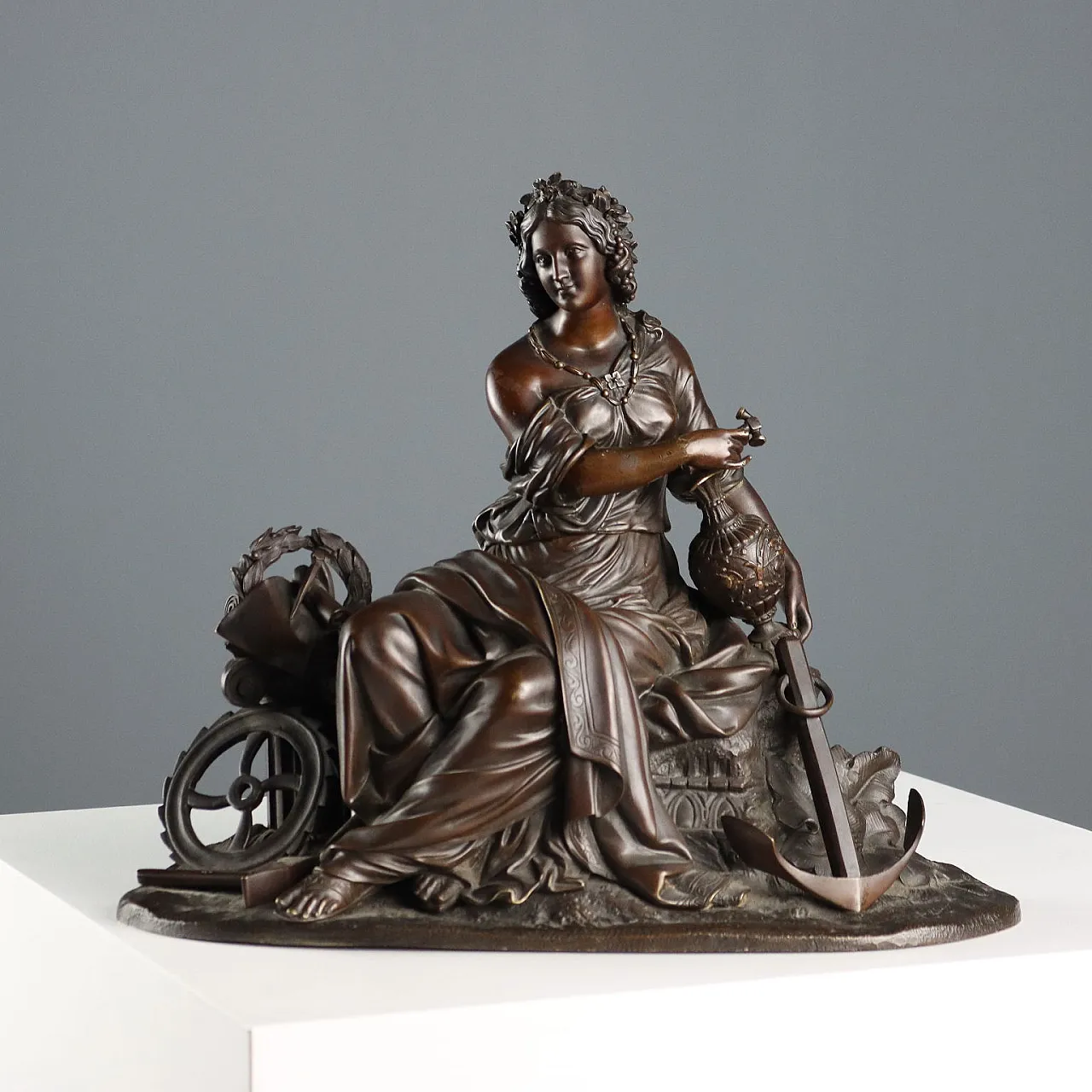 Young woman, bronze sculpture by Moreau, 20th century 1