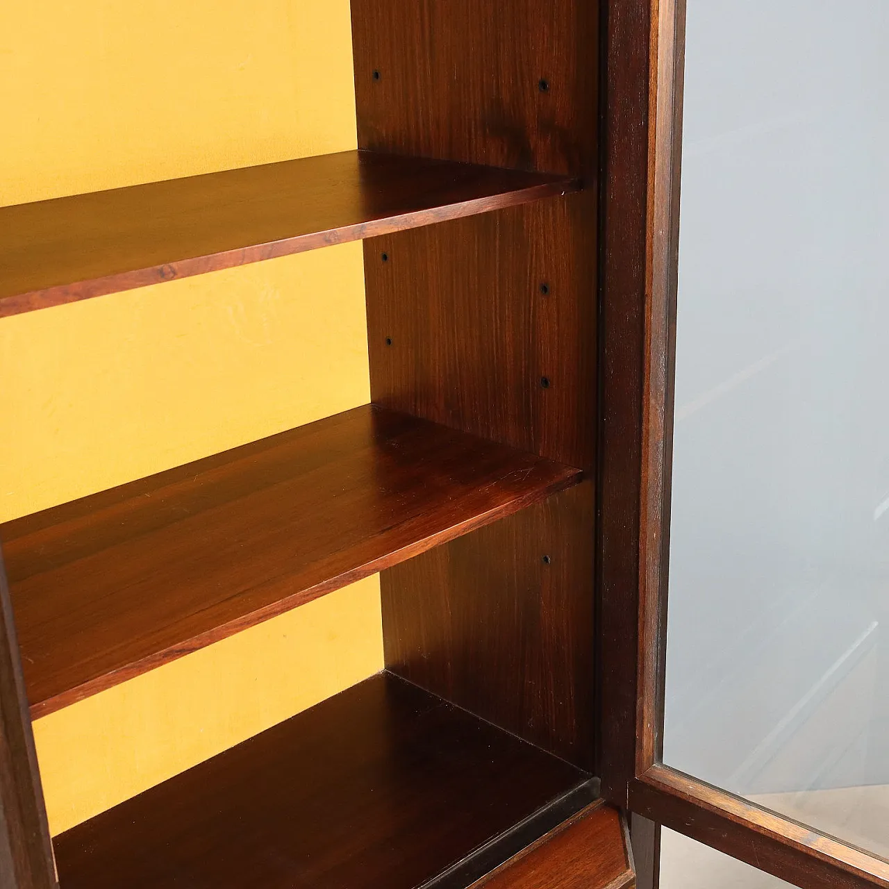 Exotic wood veneered display case with display cases, 20th century 6