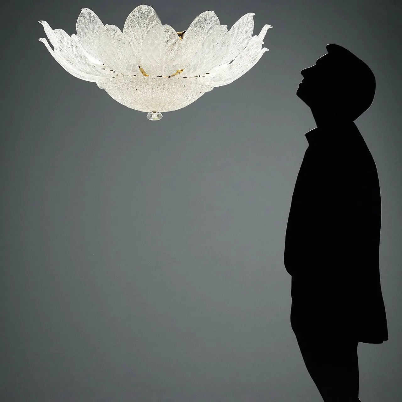 Gold-plated metal lamp and Murano glass leaves, 20th century 2