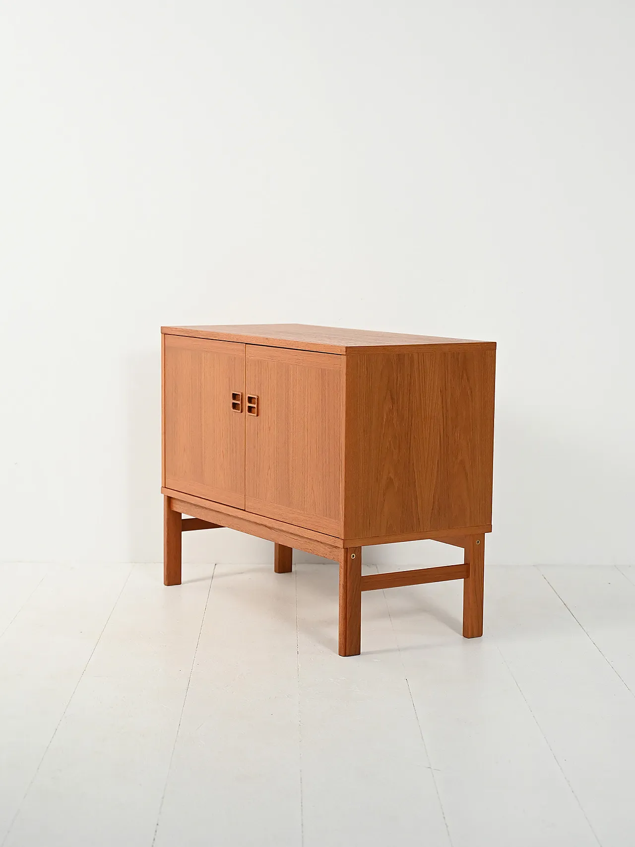Cabinet scandinavo anni ’60 in teak 5