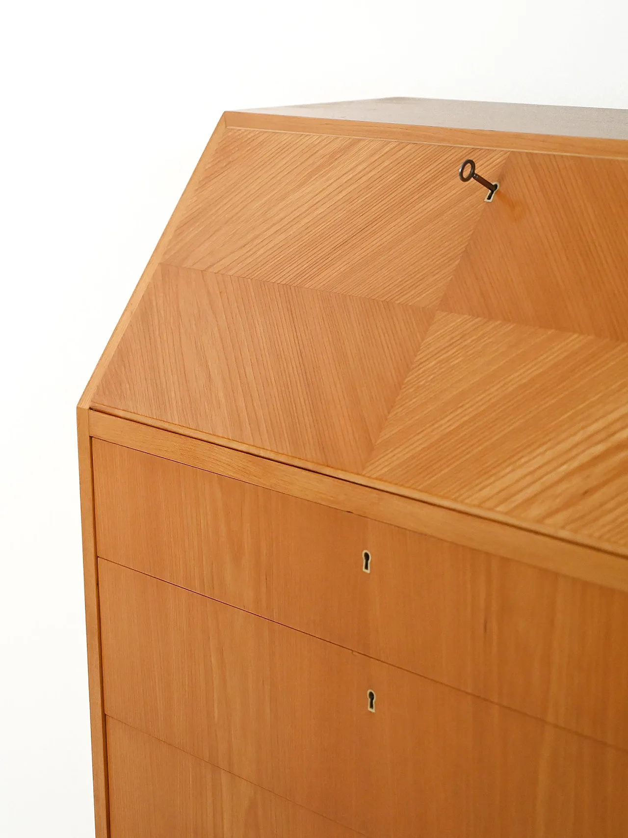 Scandinavian secretary in elm and briar, 1950s 6