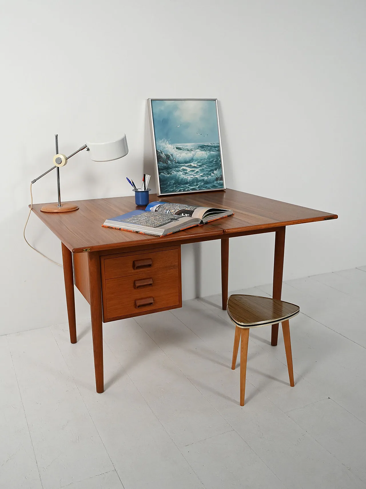 Scrivania scandinava di Børge Mogensen con piano “flip-top” 2