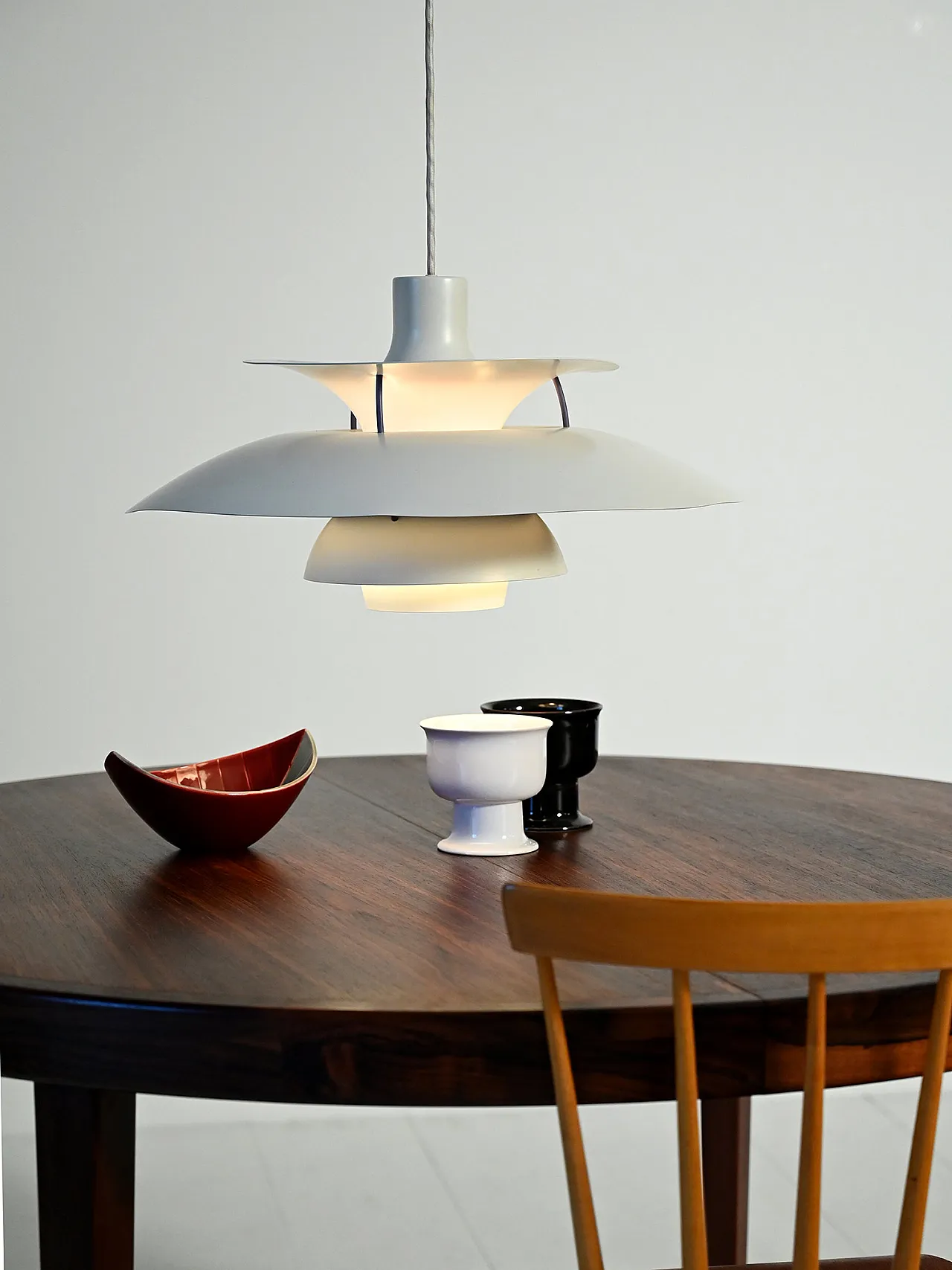 Lampada a sospensione “PH 5” di Poul Henningsen 1
