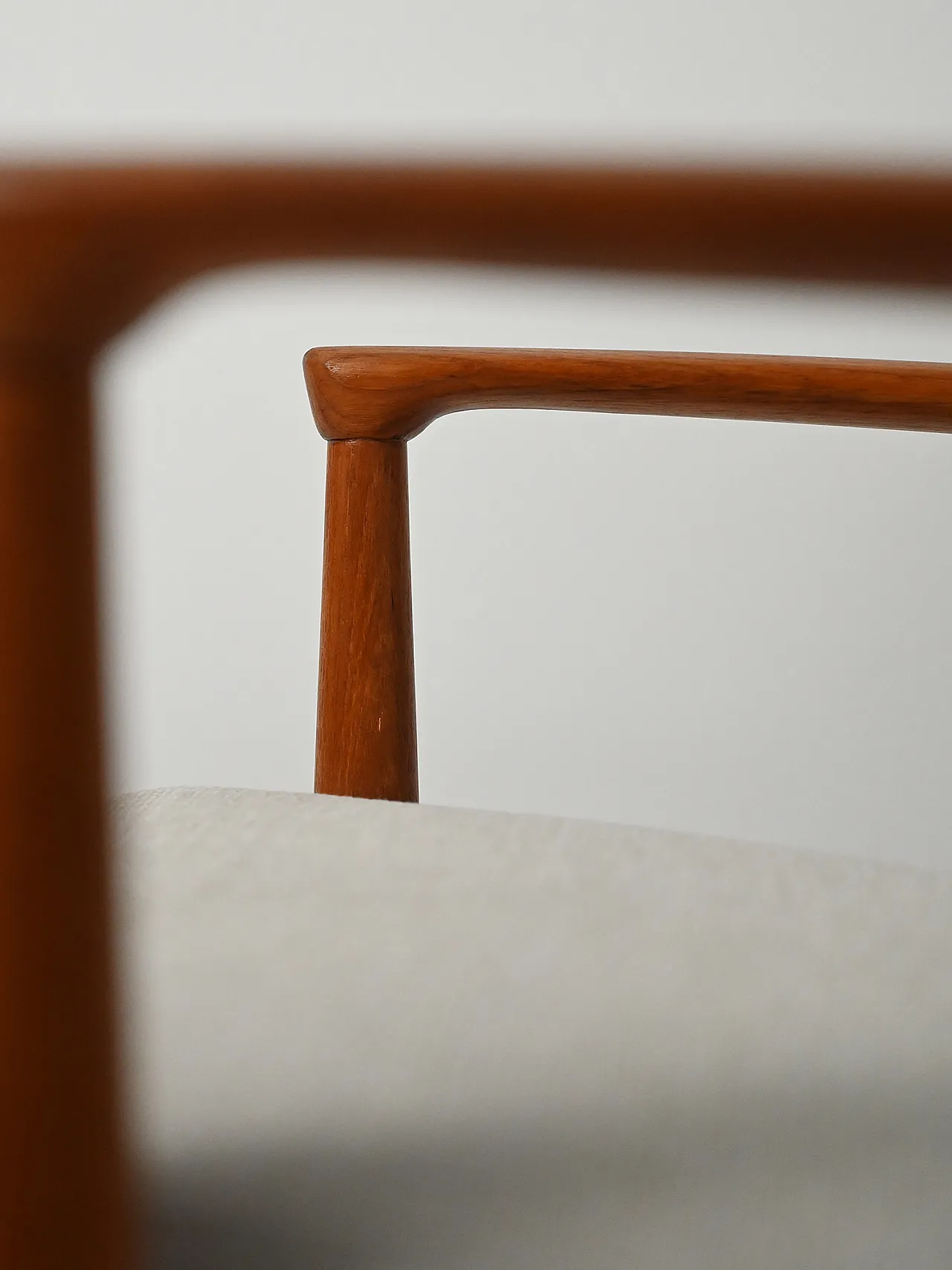 Pair of Scandinavian teak armchairs from the 1950s and 1960s 7