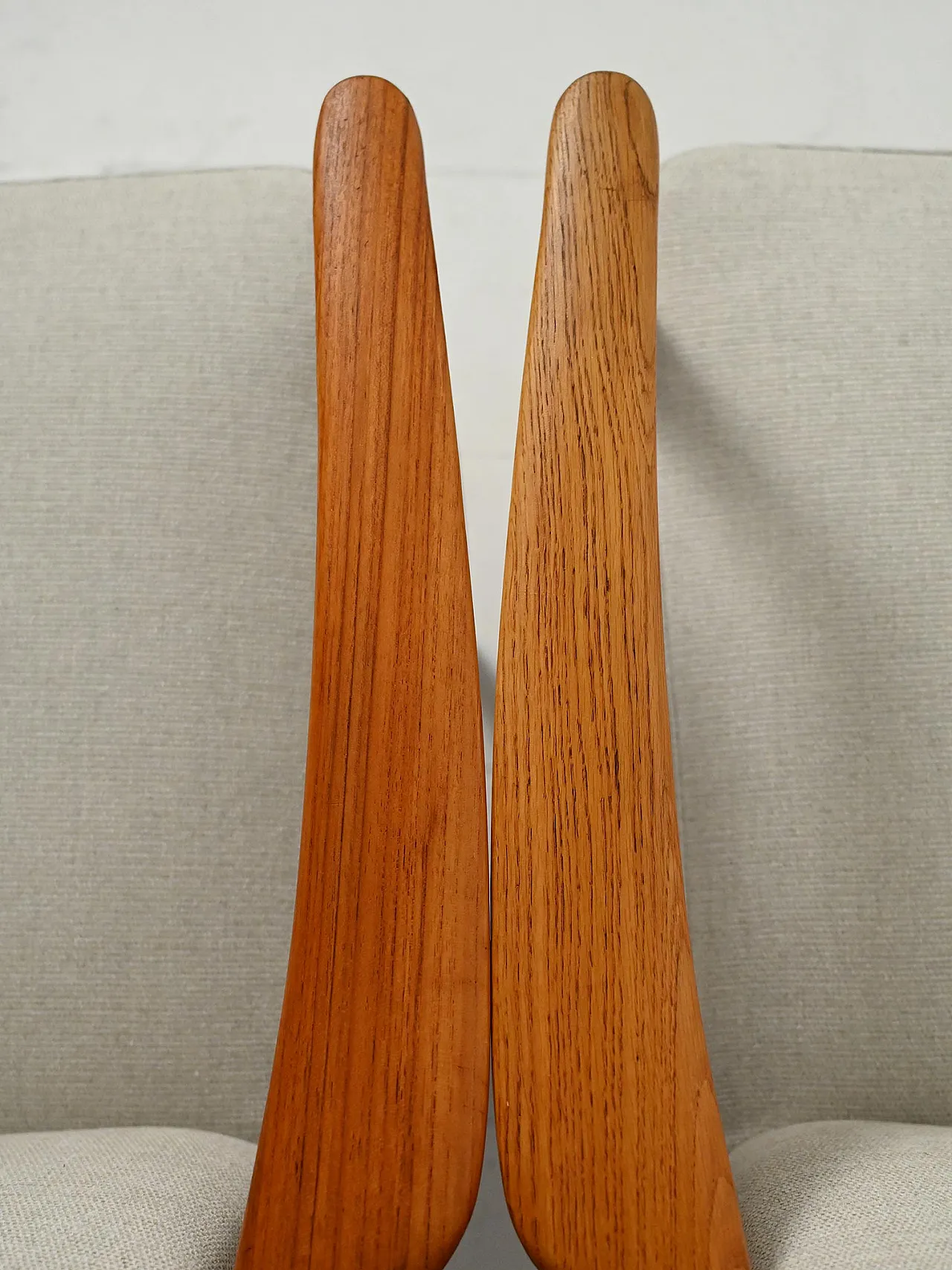 Pair of Scandinavian teak armchairs from the 1950s and 1960s 12