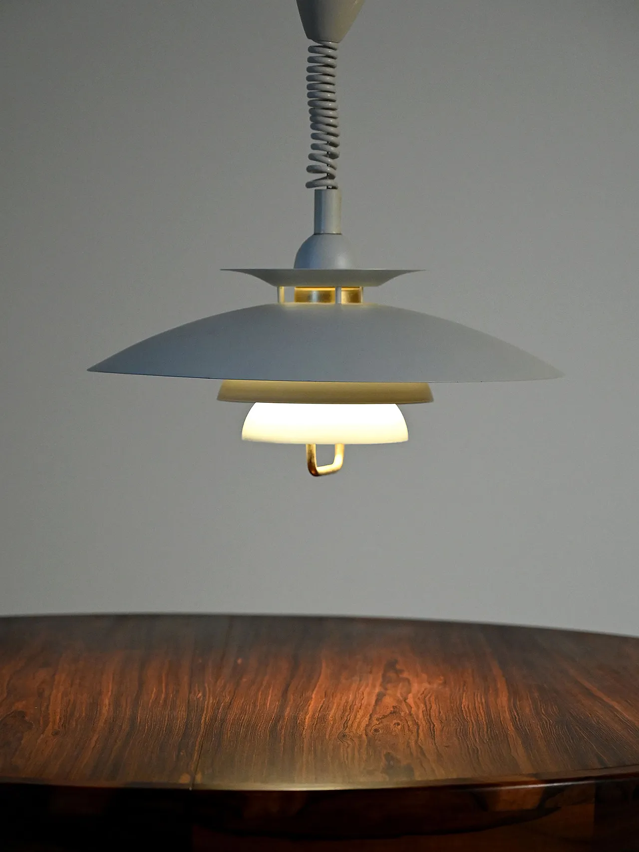 Lampada a sospensione “Lisa” di Eklunds 1