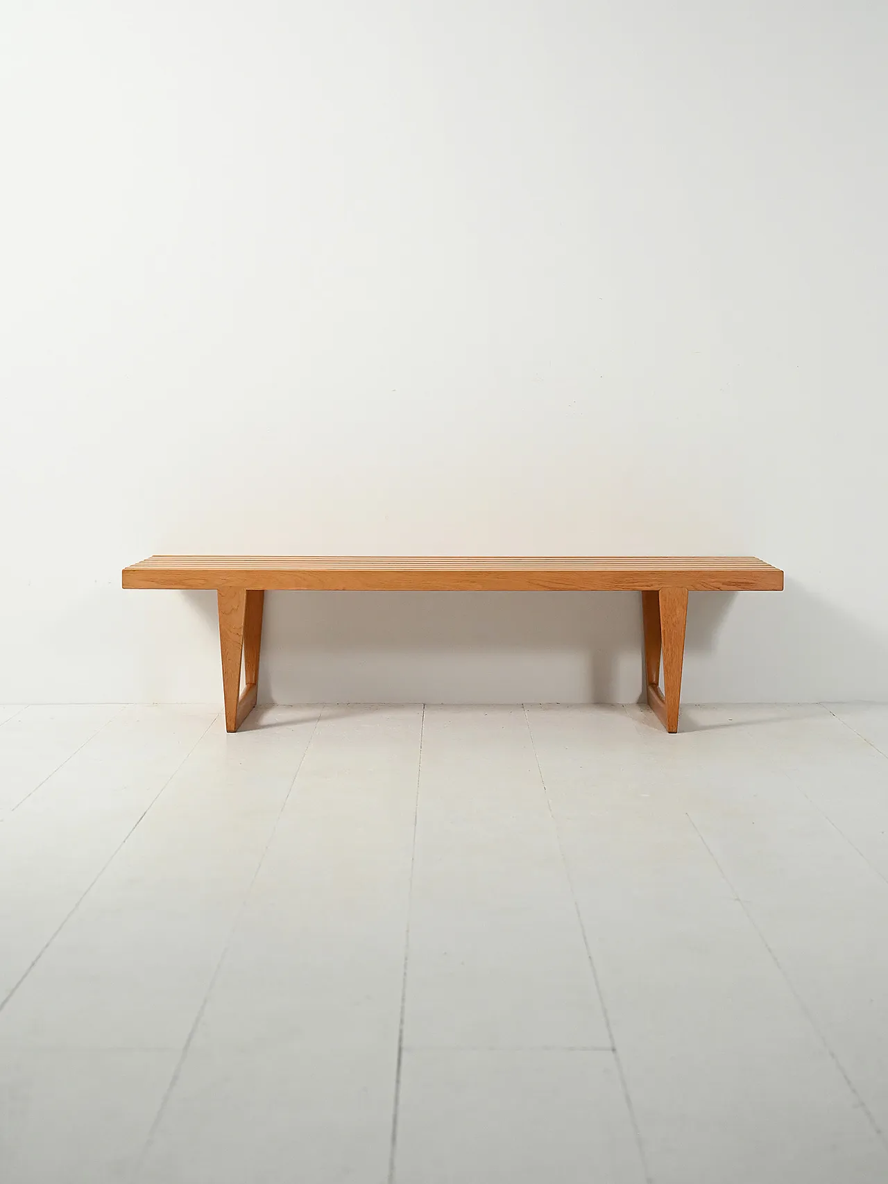“Tokyo” bench by Yngvar Sandström 2
