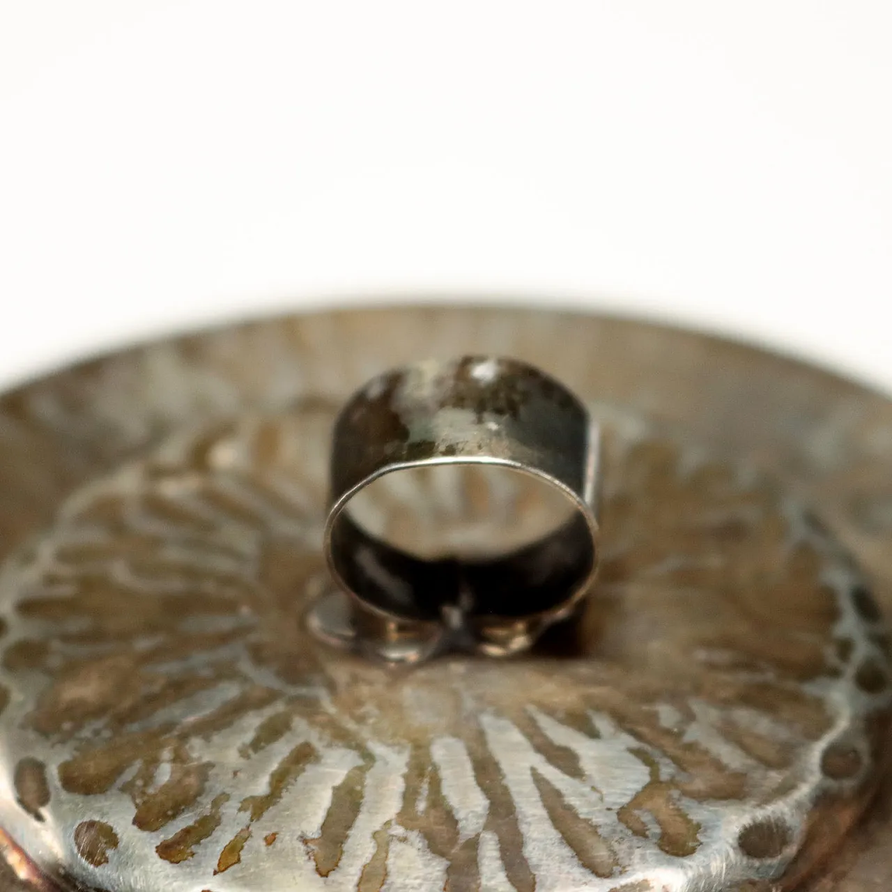 Hand-hammered silver sugar bowl, 20th century 5