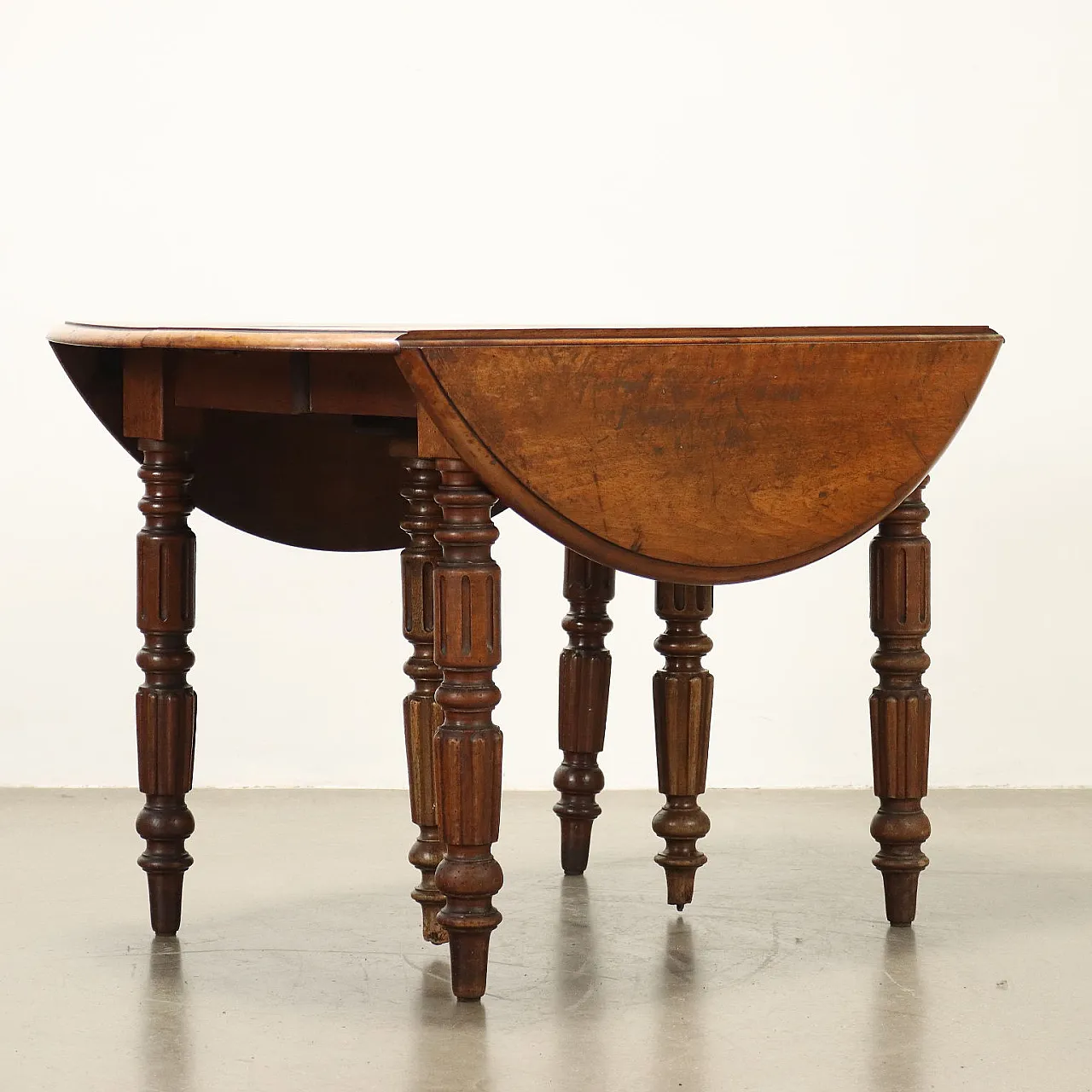 Tavolo a bandelle allungabile in noce, '800 7