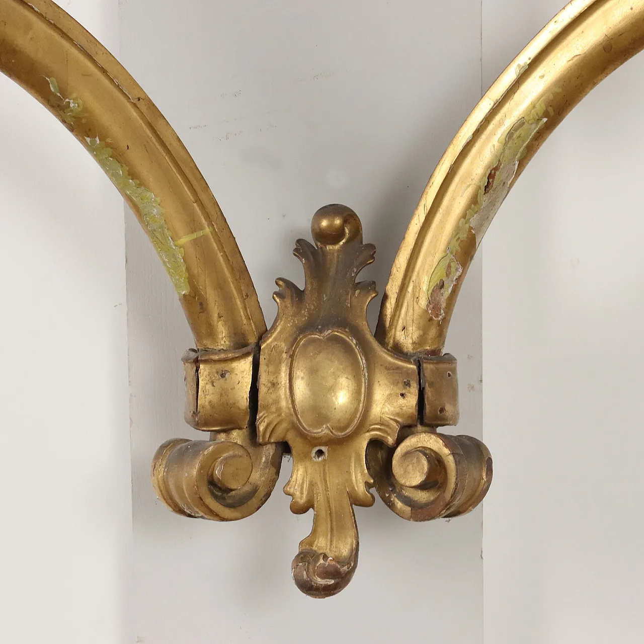 Drop-shaped console table in carved and gilded wood, late 19th century 8