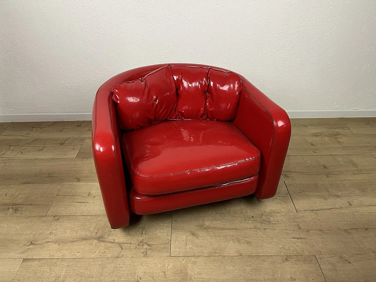 Space Age red vinyl Aarmchair, 1970s 1