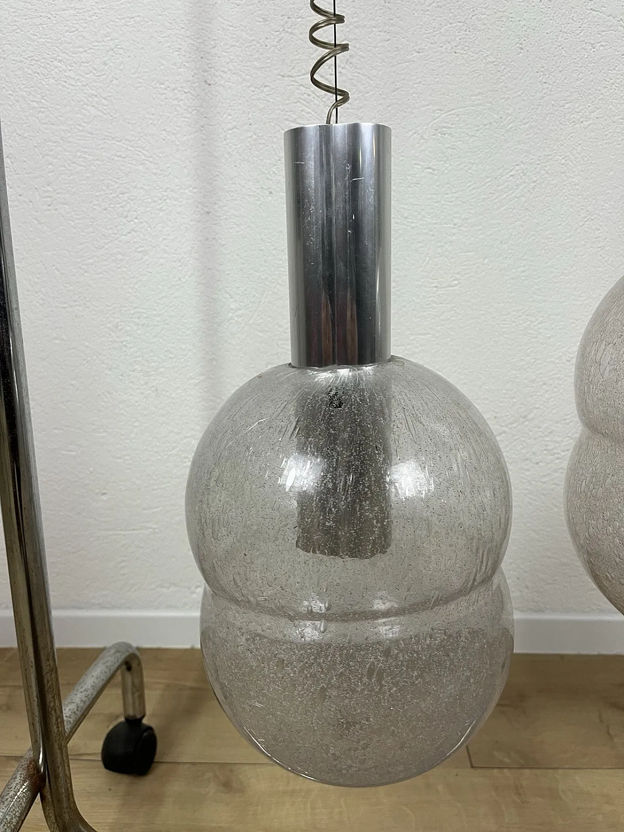 Pair of Bilobo chandeliers by Afra Tobia Scarpa for Flos, 1970s 4