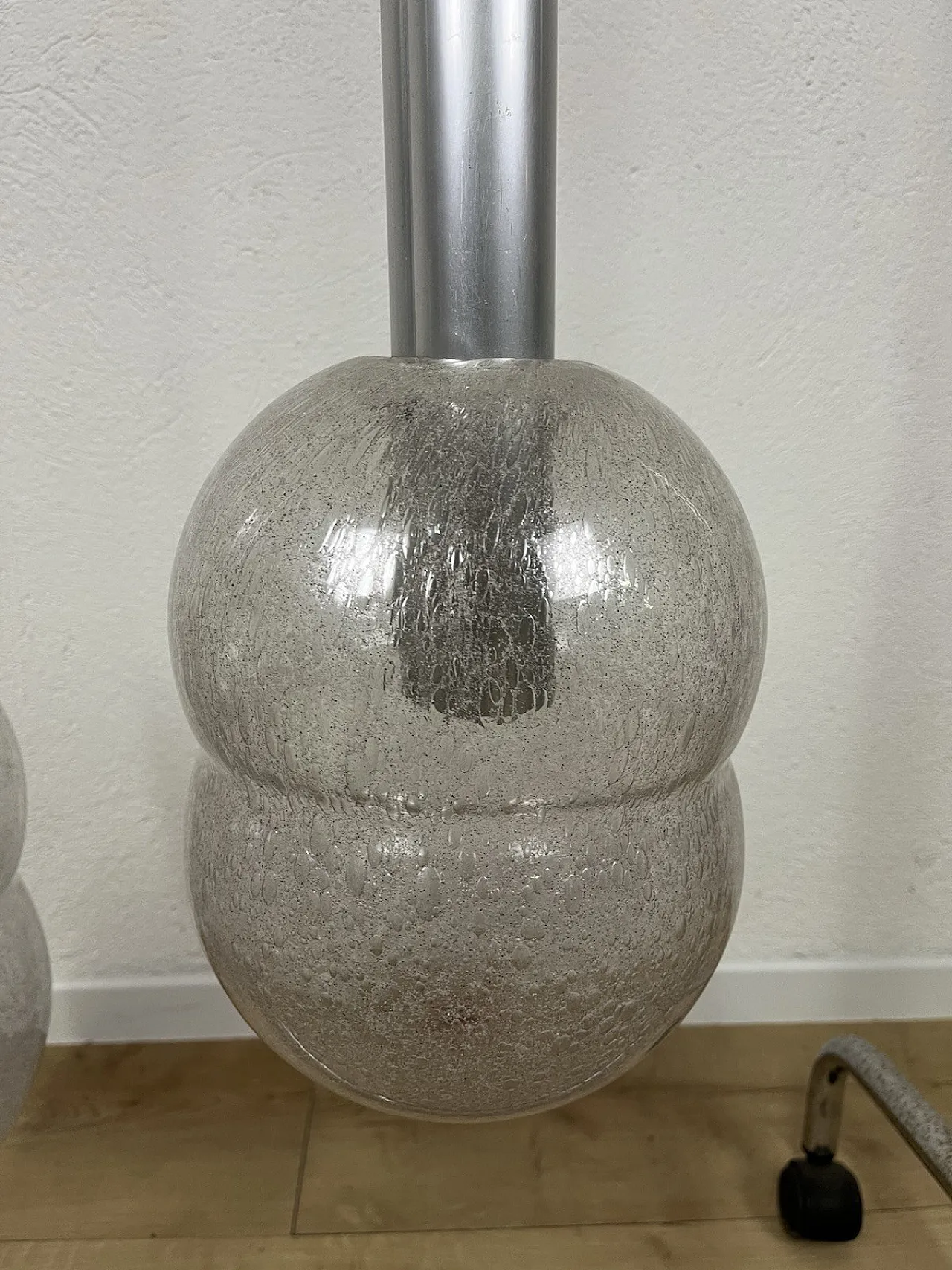 Pair of Bilobo chandeliers by Afra Tobia Scarpa for Flos, 1970s 10