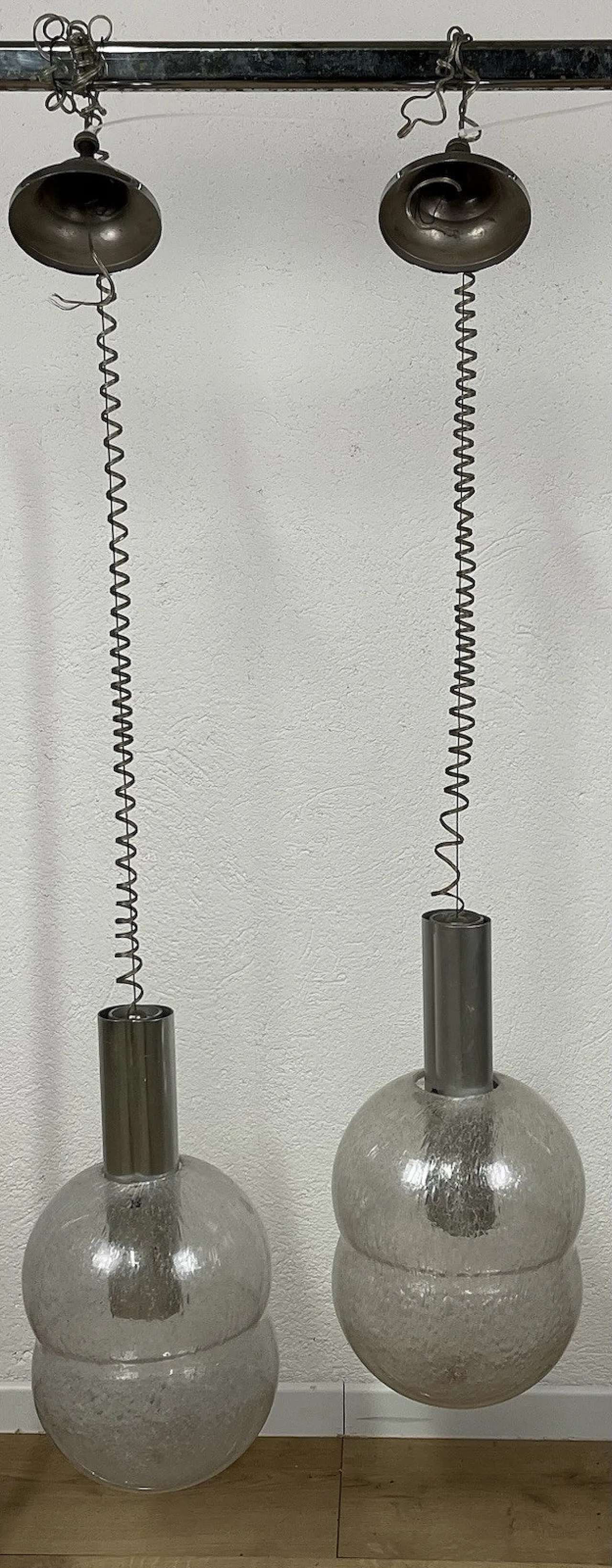 Pair of Bilobo chandeliers by Afra Tobia Scarpa for Flos, 1970s 13