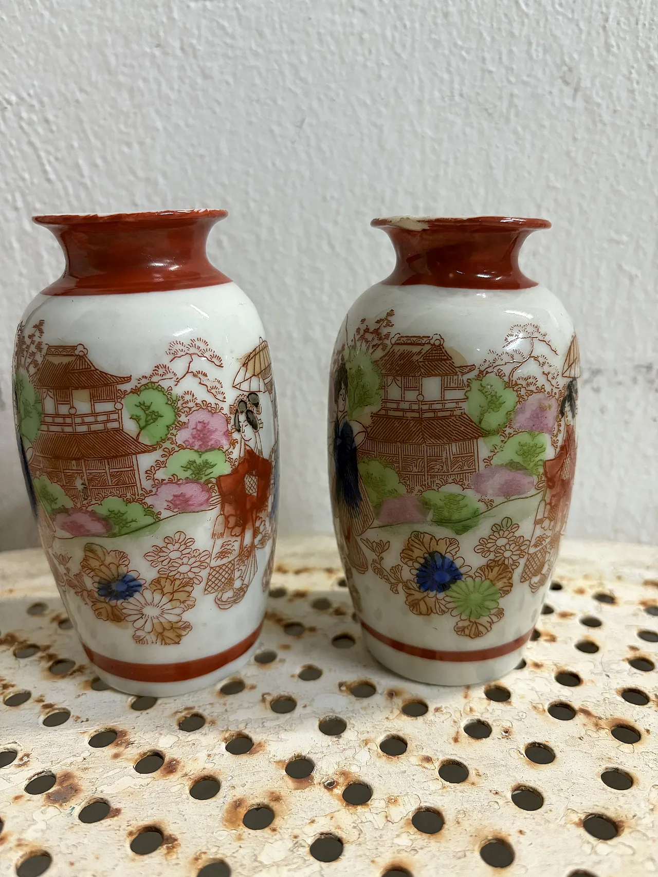 Pair of Japanese vases, 50s 2