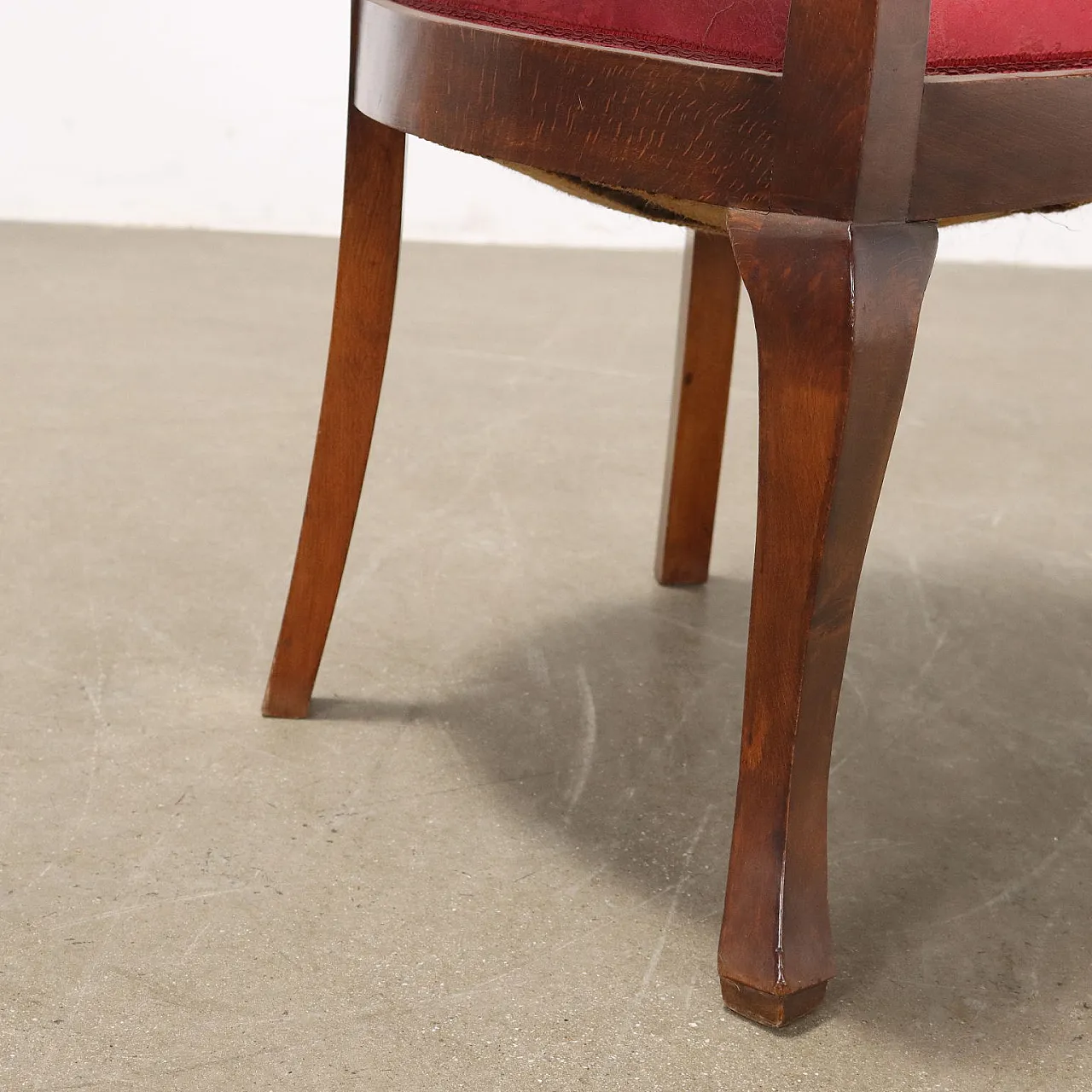 Pair of beech gondola armchairs with ottoman, 19th century 6