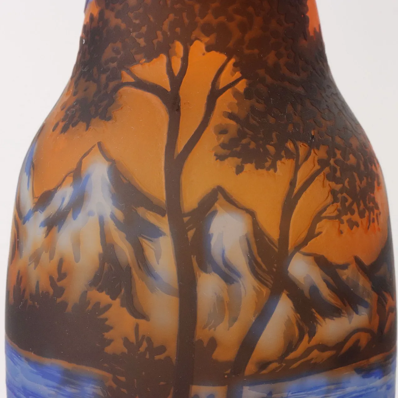 Polychrome glass vase by Gallé 4