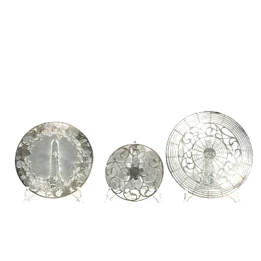 3 Underpot in perforated and chiseled silver and glass, 20th century