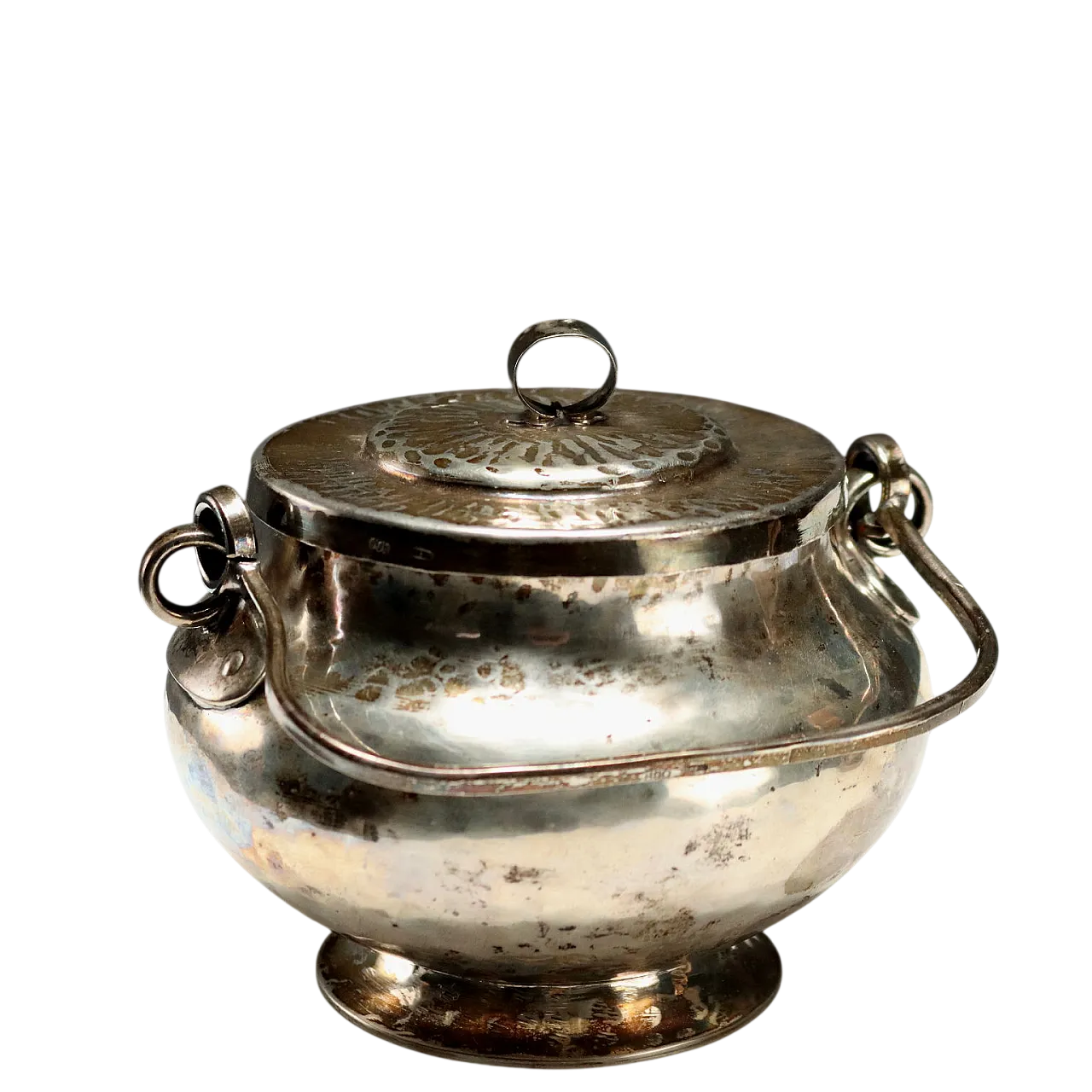 Hand-hammered silver sugar bowl, 20th century 9