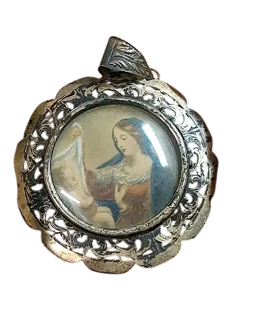 Virgin and Child, pendant with silver frame, 19th century