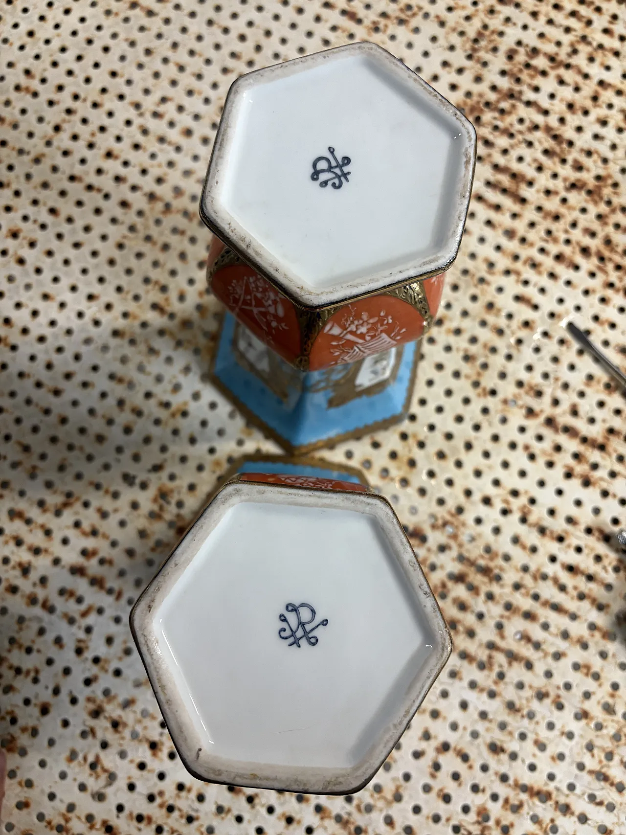 Pair of vases, 50s 8