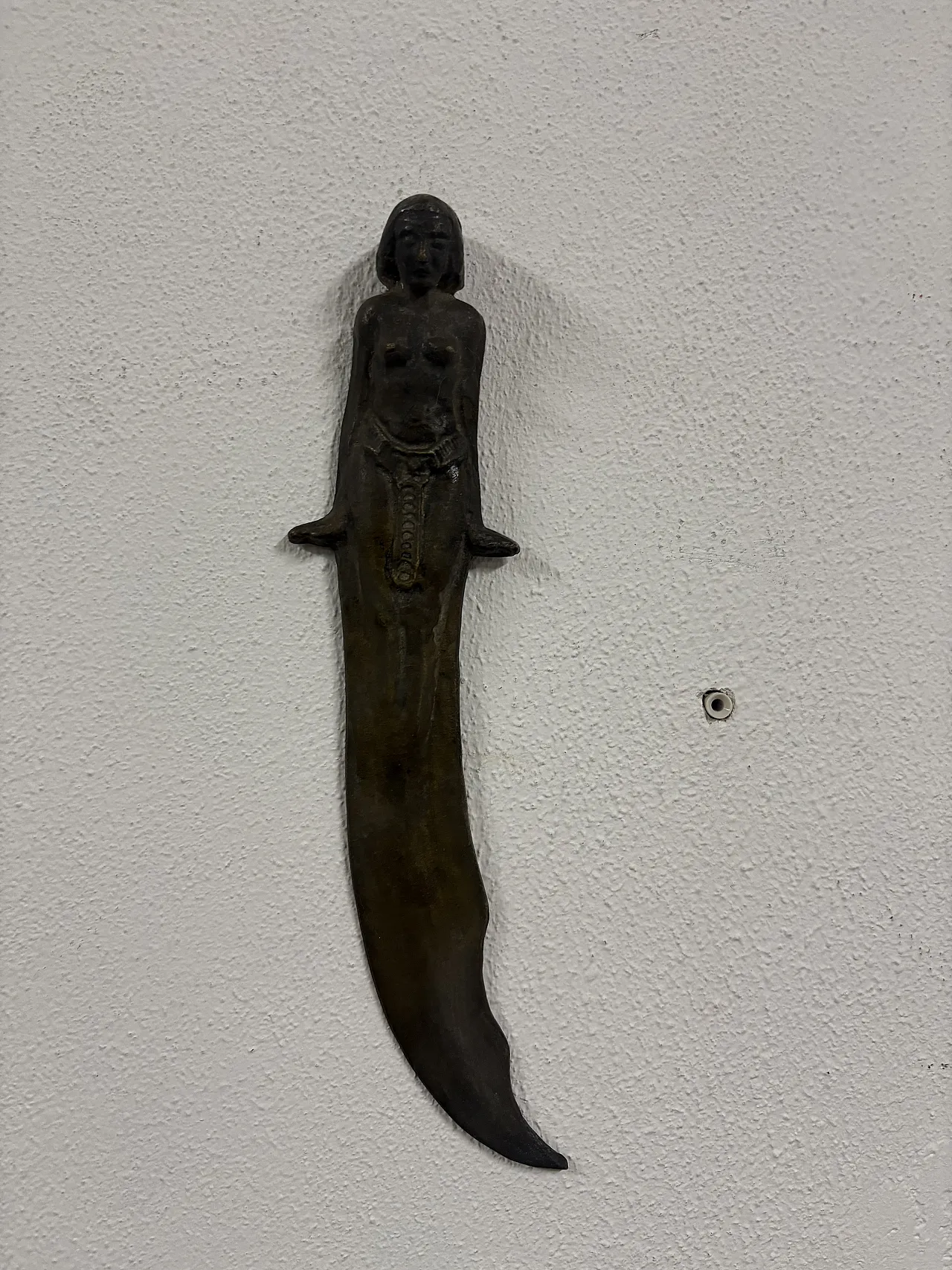 Dagger, 20s 1
