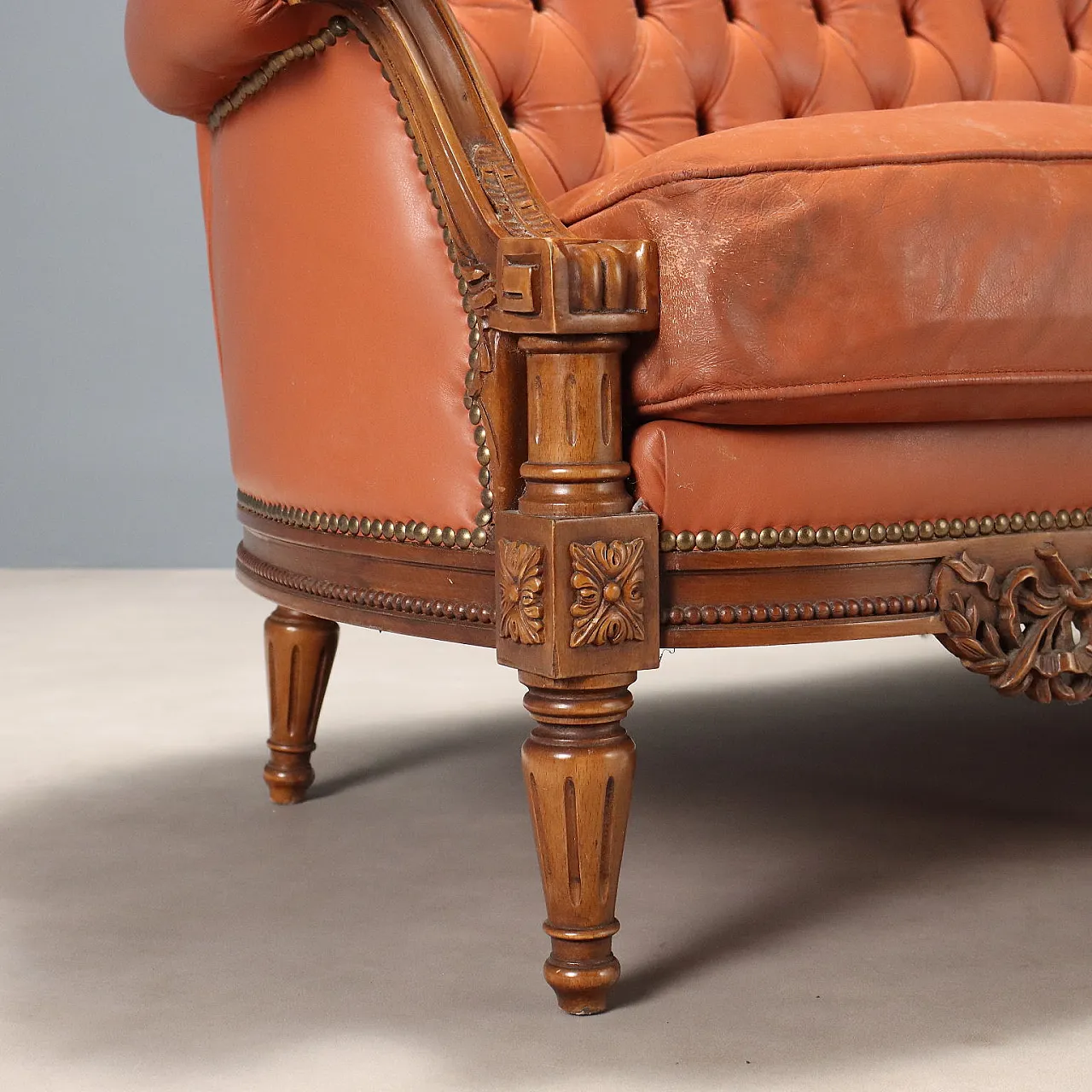 Divano in noce in stile neoclassico, '900 9