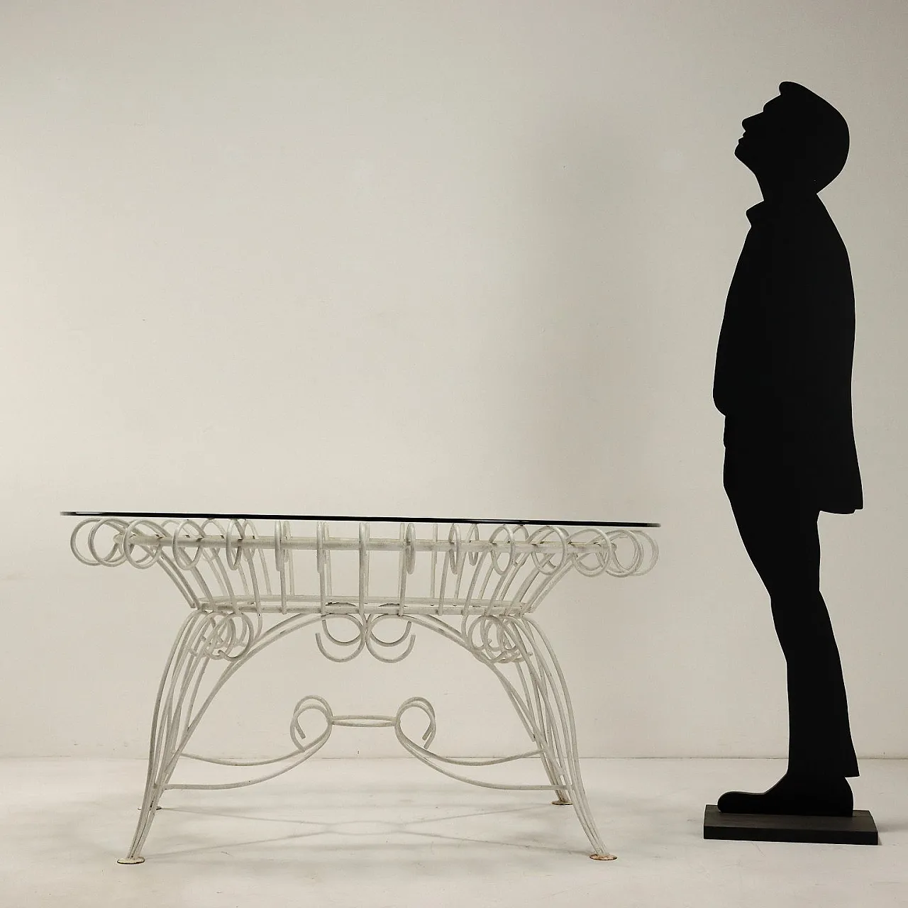 White enamelled iron garden table, 1960s 3