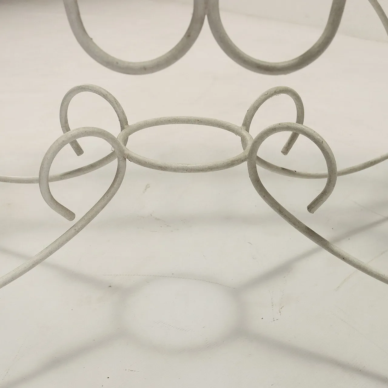 White enamelled iron garden table, 1960s 10